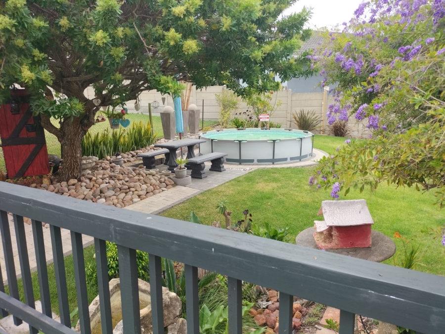 4 Bedroom Property for Sale in Dana Bay Western Cape